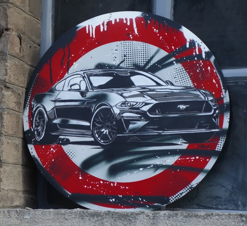 Mustang traffic sign