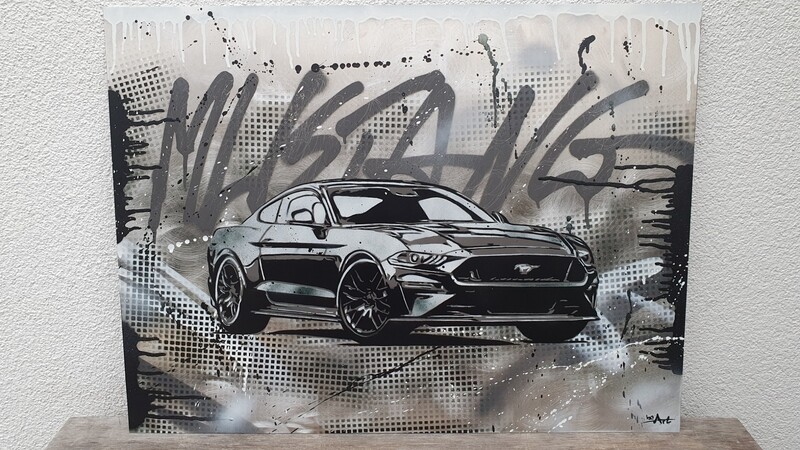 Mustang black