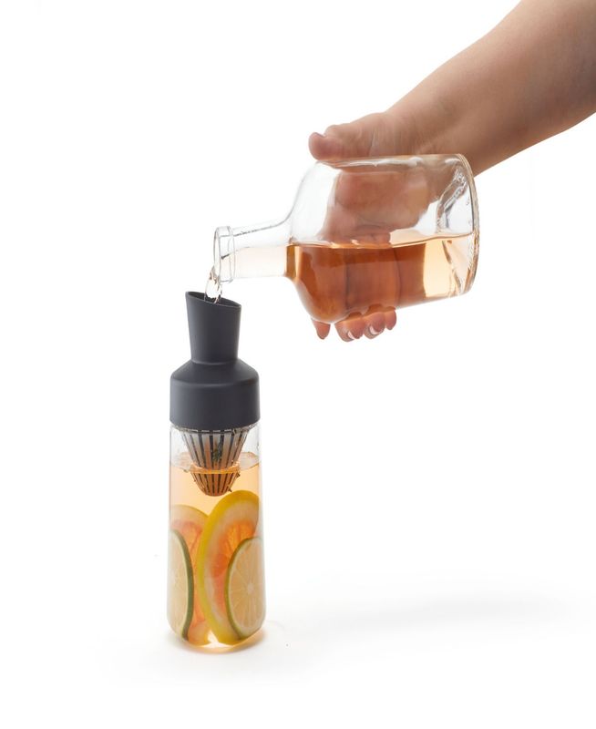 Rabbit 20 Oz. Liquor Infusing Decanter