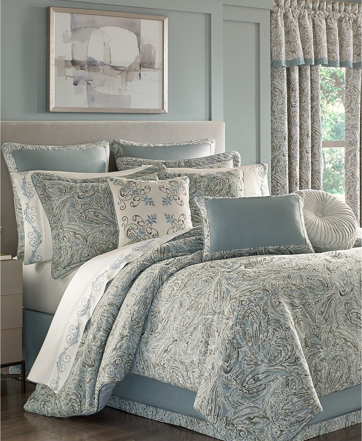 J Queen New York Giovani 4-Pc. Comforter Set, King - Spa