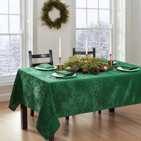 Elrene Poinsettia Elegance Jacquard H Green 52