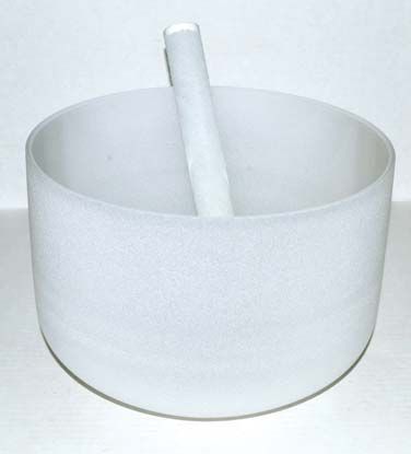8&quot; Off White Crystal Singing Bowl with Rubber Ring and Mallet