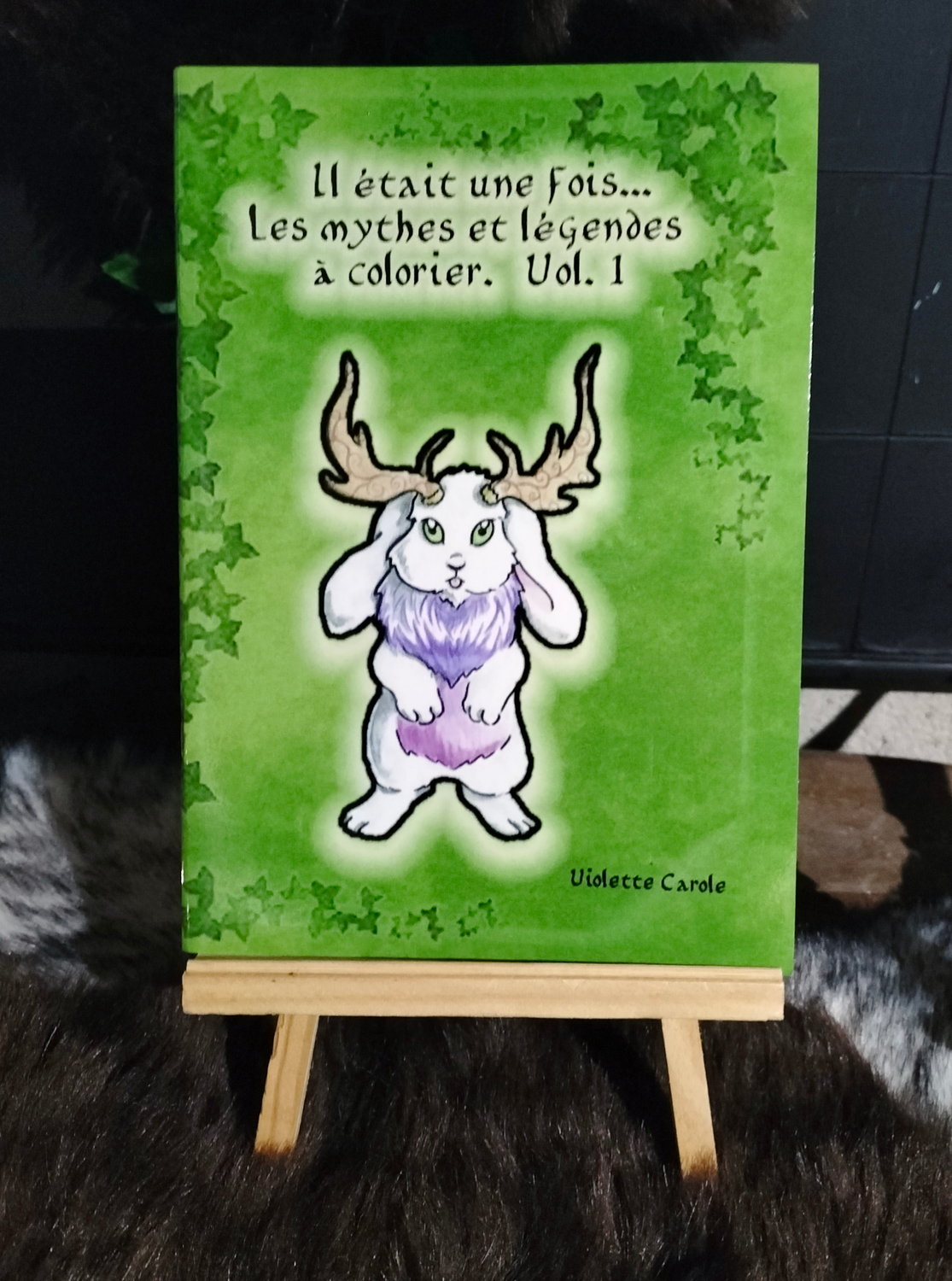 Livre de coloriage sur les créatures imaginaires