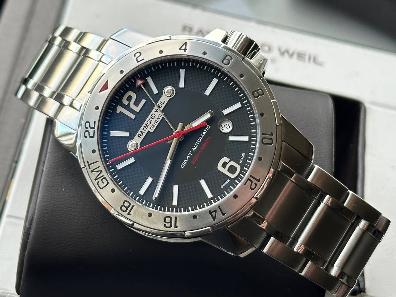 Raymond Weil Nabucco GMT timepiece