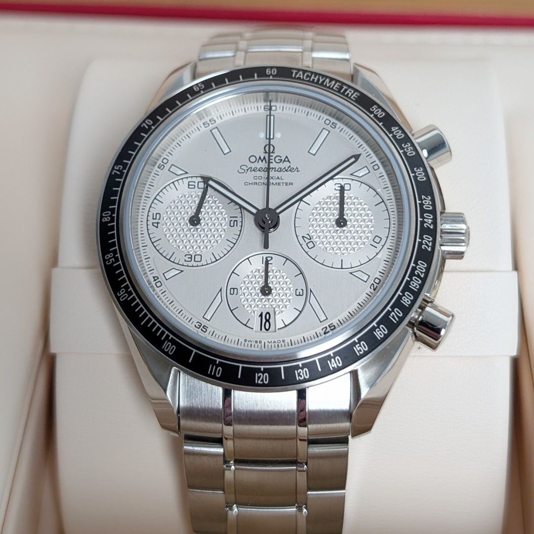 Omega Speedmaster Racing Ref 326.30.40.50.02.001