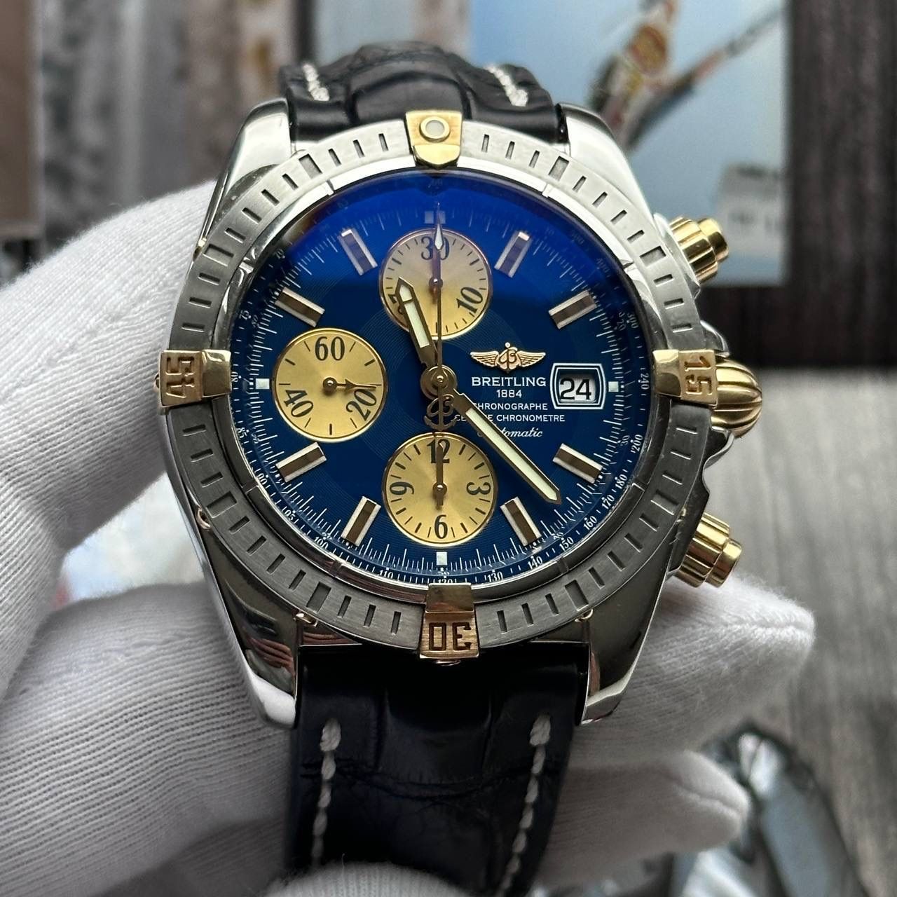 Breitling Chronomat Evolution. Gold/Steel. 44mm.