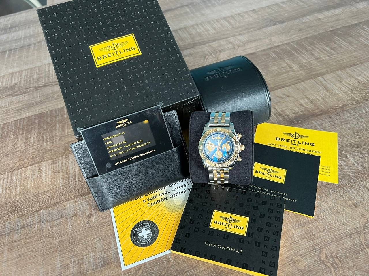 Breitling Chronomat B01 Rose Gold/Steel Blue Dial