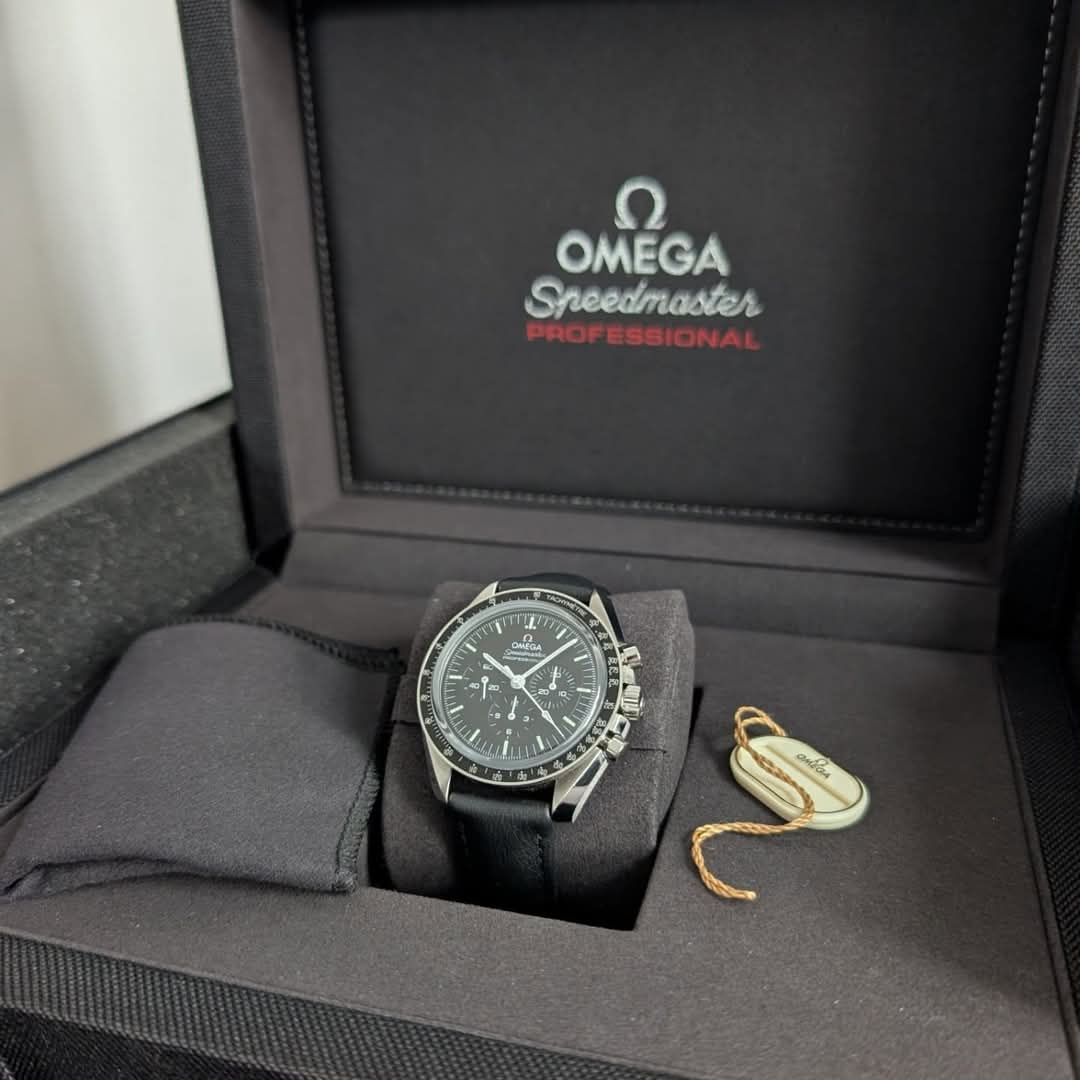 Omega Speedmaster Professional