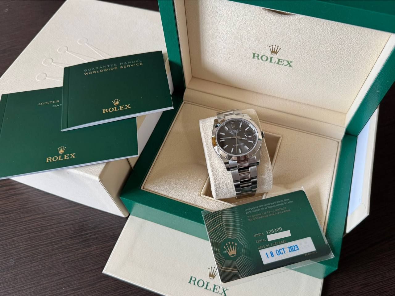 Rolex Datejust Rhodium Grey 41mm.
