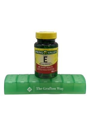 Spring Valley Vitamin E Dietary Supplement, 180 mg, 100 Count with Complimentary Grafton Way Pill Organizer
