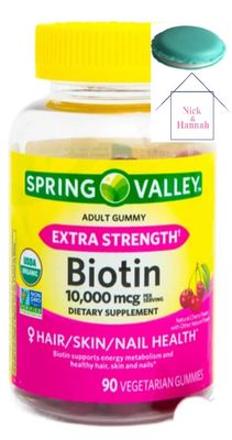 Spring Valley Biotin 10,000mcg Vegetarian Gummy Supplement, 90ct + 1 Mini Pill Container (Color Varies)