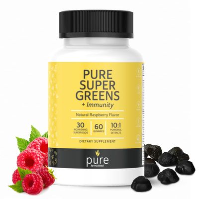 pure formulated Super Greens Multivitamin Gummies for Men &amp; Women - Adult Immune Support Gummies - 30 Superfoods Vegan Supplements - Natural Raspberry Flavor (60 Count)