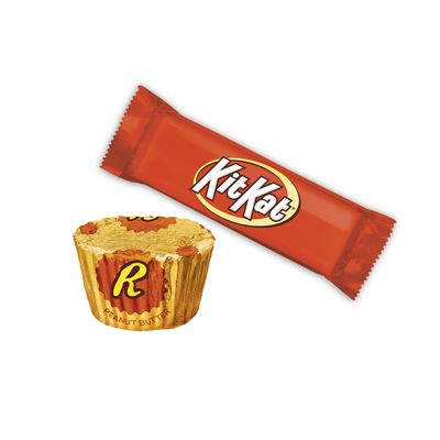 KIT KAT and REESE'S Miniatures Assorted Milk Chocolate Candy Family Pack, 15 oz