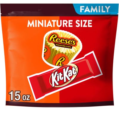 KIT KAT and REESE'S Miniatures Assorted Milk Chocolate Candy Family Pack, 15 oz
