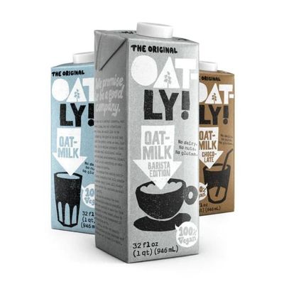 Oatly Oat Milk, Variety Pack, 32oz, Pack of 6, Original, Barista, Chocolate