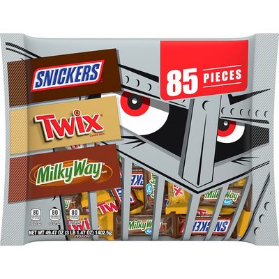 SNICKERS, TWIX &amp; MILKY WAY Chocolate Halloween Candy Bars Variety Pack - 49.47oz/85ct