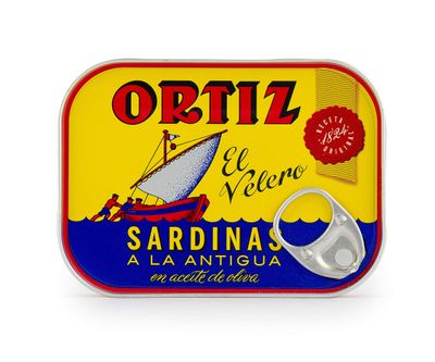 Ortiz Sardines A la Antiqua &#39;Old Style&#39;, Moist and Tender, Wild Caught in Spain and Hand-Packed in Premium Extra Virgin Olive Oil, Enjoy in Salads, Sandwiches and on Toast, 4.9oz Can (Pack of 8)