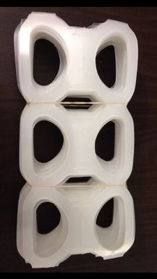 TFD Supplies Plastic 6 (Six) Pack Rings for 12 Ounce Beer / Soda Cans 200 Count New