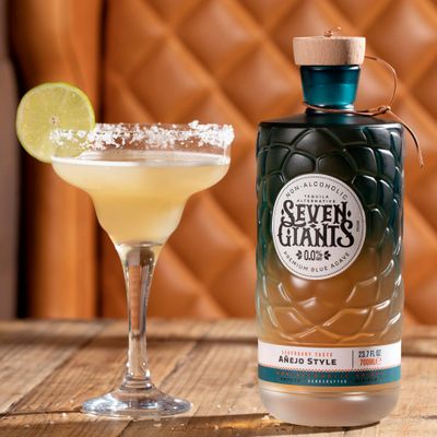 Seven Giants Aejo Style Tequila Alternative | Non Alcoholic Spirits | Premium Non Alcoholic Drinks by Spirits of Virtue | Imported by Think Distributors (700ml)