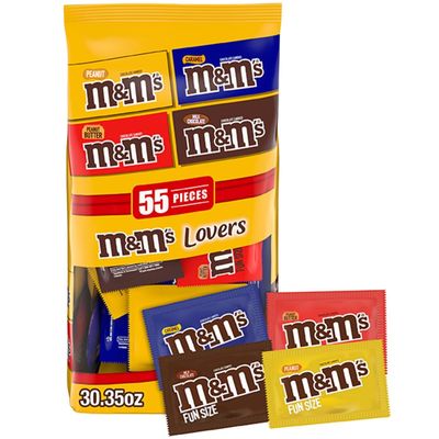 M&amp;M&#39;S Fun Size Milk Chocolate, Peanut, Peanut Butter &amp; Caramel Candy Variety Pack, 30.35 oz/55 ct Bulk Candy Bag