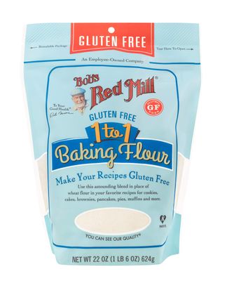 Bob's Red Mill Gluten Free 1-to-1 Baking Flour, 22-ounce (Pack of 4)