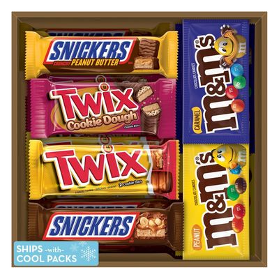 M&amp;M&#39;S, SNICKERS &amp; TWIX Variety Pack Full Size Individually Wrapped Milk Chocolate Candy Bars Amazon Exclusive Assortment, 18 Ct
