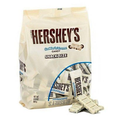 Hershey&#39;s Cookies &#39;n&#39; Creme Snack Size Bars, White Milk Chocolate Candy Bars, 31.9 Oz / 2 Pounds