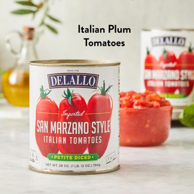DeLallo San Marzano Style Diced Tomatoes, 28 Ounce Can, Italian Plum Tomatoes Packed in Light Puree, Product of Italy, Non-GMO