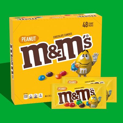 M&amp;M'S Full Size Peanut Milk Chocolate Candy Bulk Pack, 1.74 oz, 48 ct Box