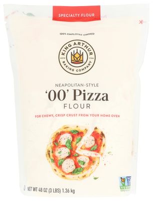 King Arthur 00 Pizza Flour: Premium Non-GMO American Wheat for Perfect Neapolitan-Style Crust - Finely Milled for Authentic Italian Pizza at Home - Ideal for Crispy, Chewy Pizzas (3 lbs)