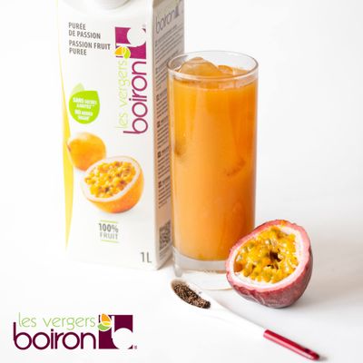 Les Vergers Boiron Passion Fruit Puree, 100% Fruit, All Natural, No Added Sugar, Non-GMO, No Preservatives, No Added Flavors, Vegan, For Beverages &amp; Cocktails, 1 Liter, 33.8 Fl Oz (Pack of 1)