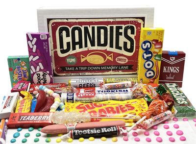 RETRO CANDY YUM Classic Old Fashioned Vintage Candy Assortment for Birthday Party Celebration, Christmas Holiday, Get Well, Thank You, Thinking of You - Jr