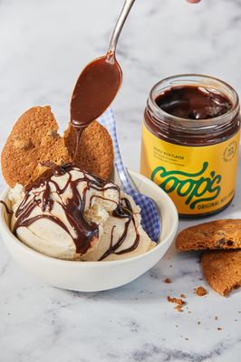 Coop's Original Hot Fudge: Gourmet, All Natural, Handcrafted, Gluten Free, Non-GMO, Chocolate Ice Cream Toppings, Sundae, Desserts, 10 Ounce