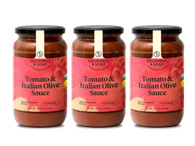Delicious &amp; Sons - Organic Tomato &amp; Italian Olives Mediterranean Sauce 18.70 oz (Pack of 3) - Non-GMO - Gluten-free - Paleo and Keto - Vegetarian and Vegan - No Added Sugars