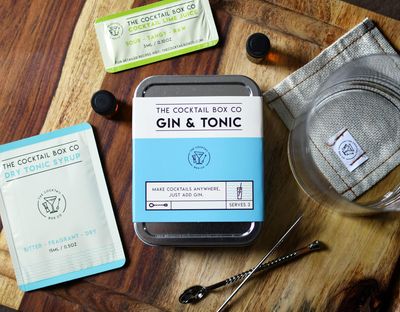 Gin &amp; Tonic Cocktail Kit - The Cocktail Box Co. Premium Cocktail Kits - Make Hand Crafted Cocktails. Great Gift for Any Cocktail Lover and Makes The Perfect Travel Companion! (1 Kit)