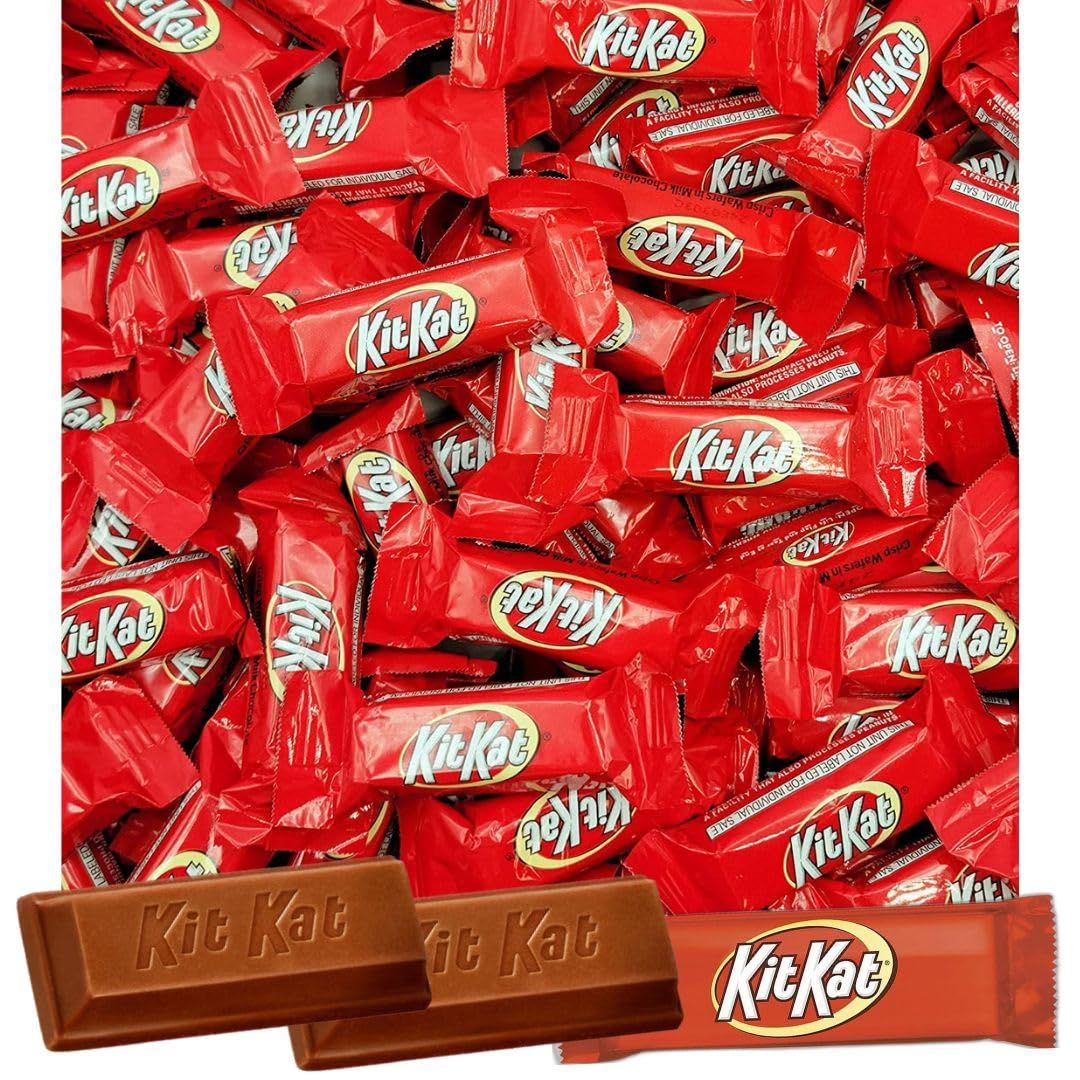 Kit Kat Miniatures - Red Crisp Wafers Miniatures Milk Chocolate Candy Bars - Individually Wrapped - Bulk Pack - 2 Pound (Pack of 1)