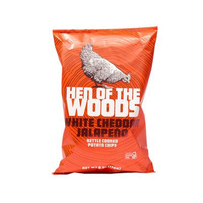 Hen of the Woods Kettle Cooked Potato Chips, White Cheddar Jalapeno Flavor, 6 Ounce Bag, 6-Pack
