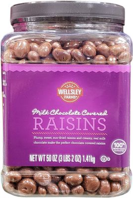 Wellsley Farms Milk Chocolate Covered Raisins, 3 lbs 2 oz - Creamy Milk Chocolate &amp; Sweet Sun-Dried Raisins, Kosher &amp; Gluten-Free
