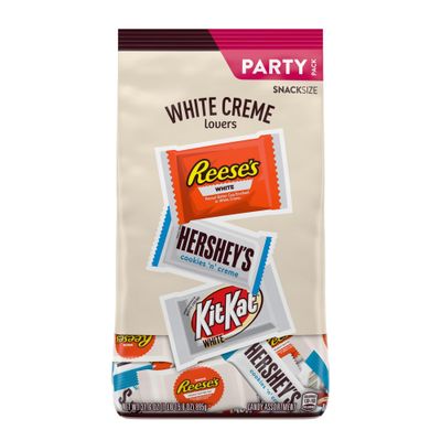 HERSHEY&#39;S, KIT KAT and REESE&#39;S Assorted White Creme Snack Size, Candy Party Pack, 31.6 oz
