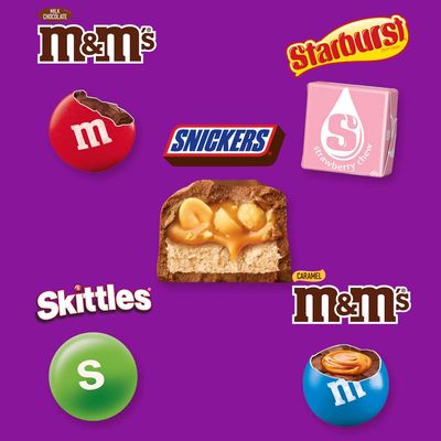 M&amp;M'S Milk Chocolate, M&amp;M'S Caramel, SNICKERS, SKITTLES &amp; STARBURST Individually Wrapped Bulk Variety Pack Candy Assortment, 45.69 oz, 90 Pieces Bag