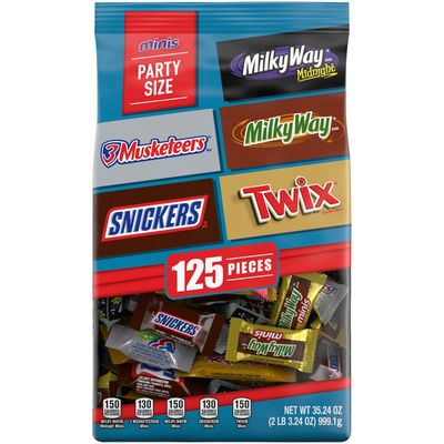 SNICKERS, TWIX, 3 MUSKETEERS, MILKY WAY &amp; MILKY WAY Midnight Minis Back to School Chocolate Bar Variety Pack, 35.24oz (125 pieces) Bulk Candy Bag