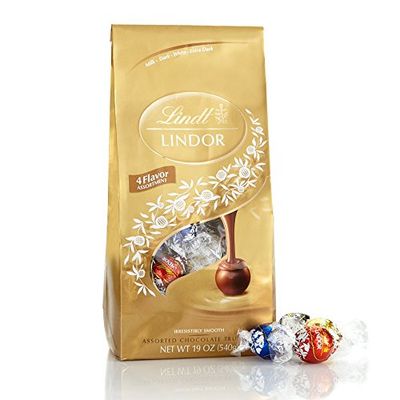 Lindt LINDOR 4 Flavors Assorted Truffles, 19 oz. Bag