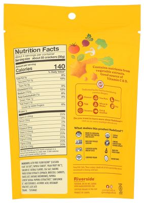 MadeGood Cheddar Star Puffed Crackers, 4.26oz Pouch, Organic Snacks