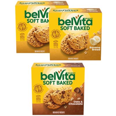 belVita Soft Baked Breakfast Biscuits Variety Pack, Banana Bread and Oats &amp; Chocolate, Chewy Breakfast Bars, 3 Boxes of 5 Packs (1 Biscuit Per Pack)