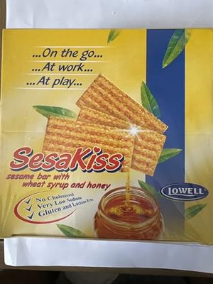 Lowell SESAKISS SESAME BAR HONEY 24x30g. Product of Poland.