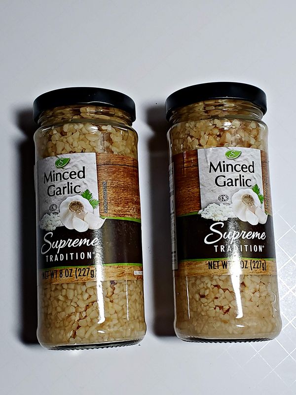 Supreme Tradition Minced Garlic 8 Ounce (Pack of 2)