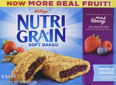Kellogg&#39;s, Nutri-Grain Breakfast Bars, Mixed Berry, 8 Count, 13oz Box (Pack of 4)
