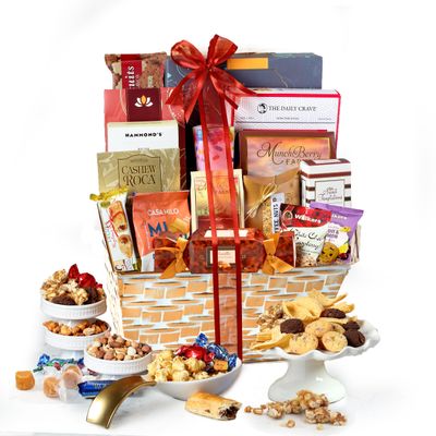 Broadway Basketeers Christmas Food Gift Basket Holiday Snack Gifts for Women, Men, Families, College - Delivery for Appreciation, Thank You, Congratulations, Corporate, Get Well Soon Care Package