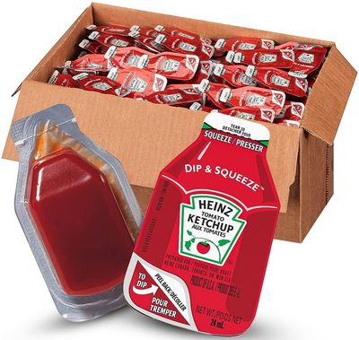 Heinz Tomato Ketchup Dip and Squeeze, Bulk Pack 300 Count Single Serve Packets For Restaurants, Schools, Parties or Travel, Individual Portions .81 oz. Each