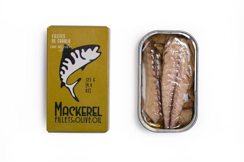 Portuguese Mackerel Fillets Canned in Olive Oil | Wild Caught, B Vitamins, Omega-3 | Tinned Fish by Ati Manel | 120g Can, 1.0 Count